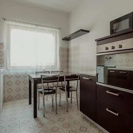 Apartman Picciola View X3 View On The Tram!